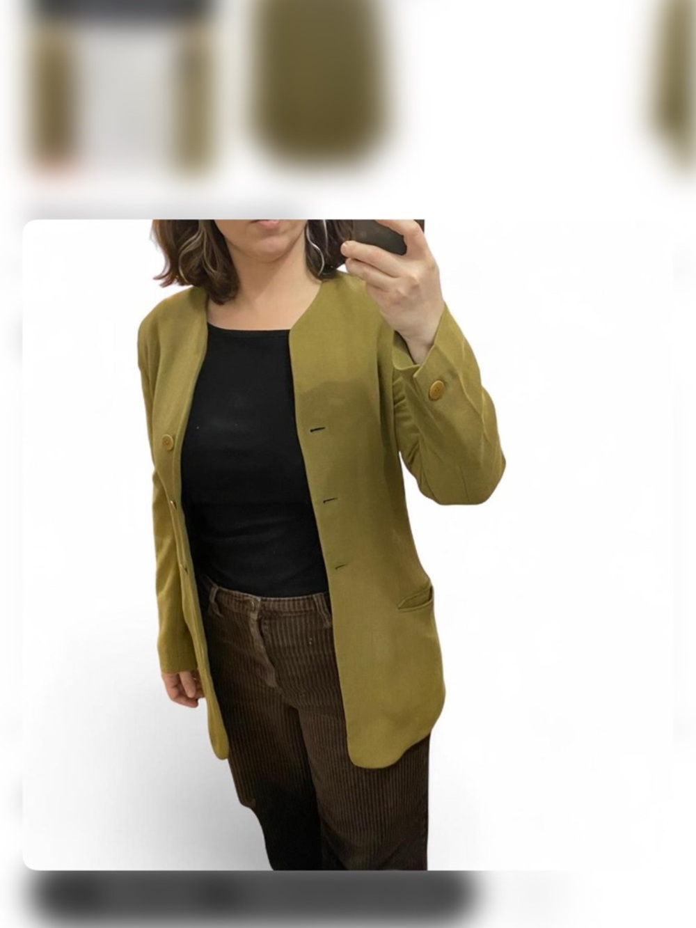 Gorgeous Giorgio Armani Olive Green Vintage Blazer - Picture 6 of 7